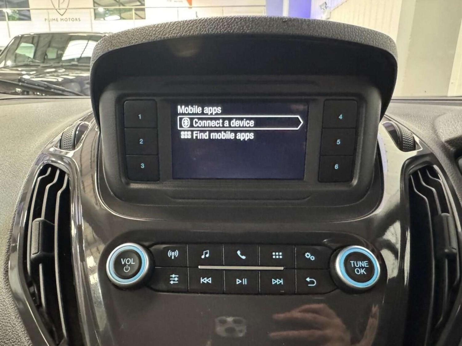 Used Ford Transit Courier 2020 for sale - 76600700: Photo 44