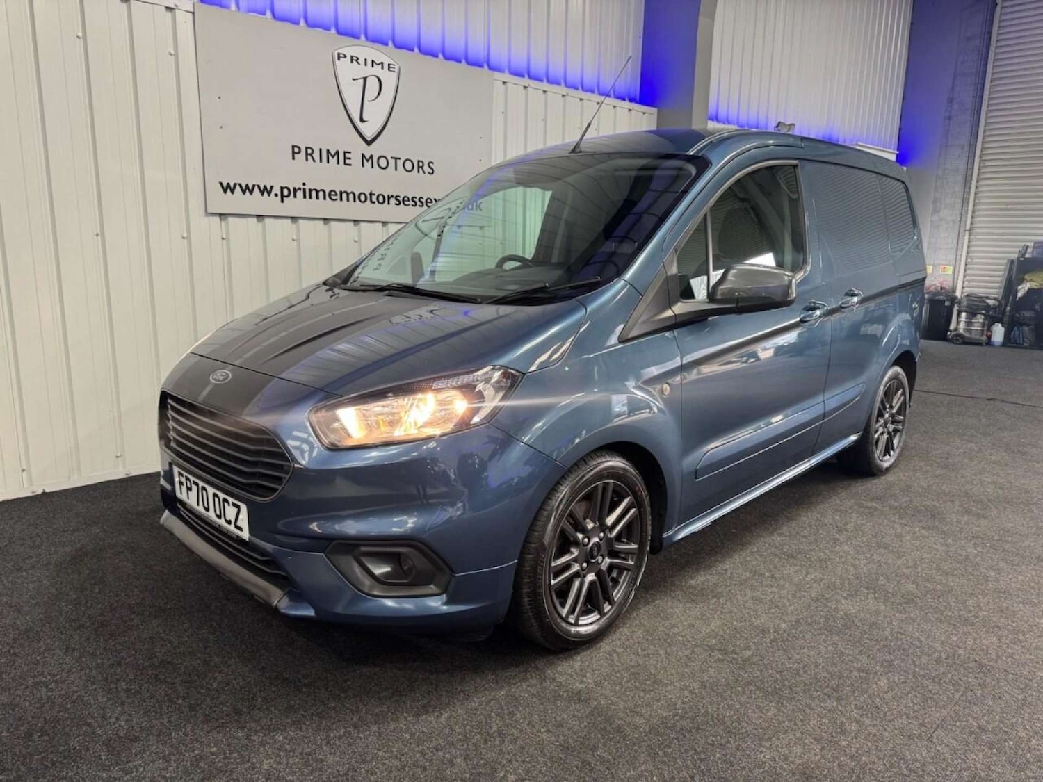 Used Ford Transit Courier 2020 for sale - 76600700: Photo 6