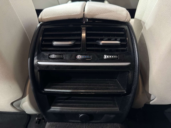 Used BMW 5 Series 2018 for sale - 75811107: Photo 31