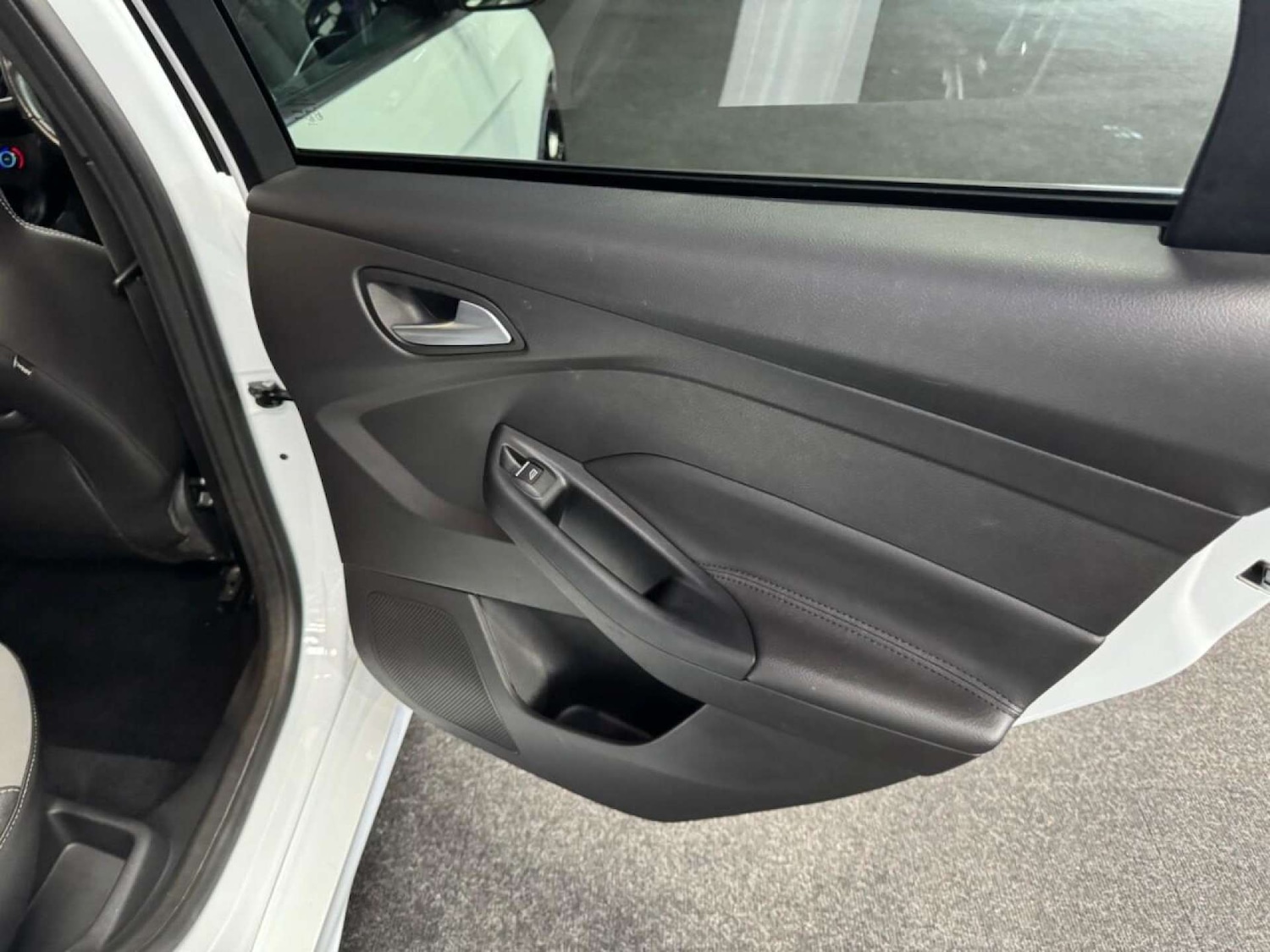 Used Ford Focus 2018 for sale - 76630381: Photo 54