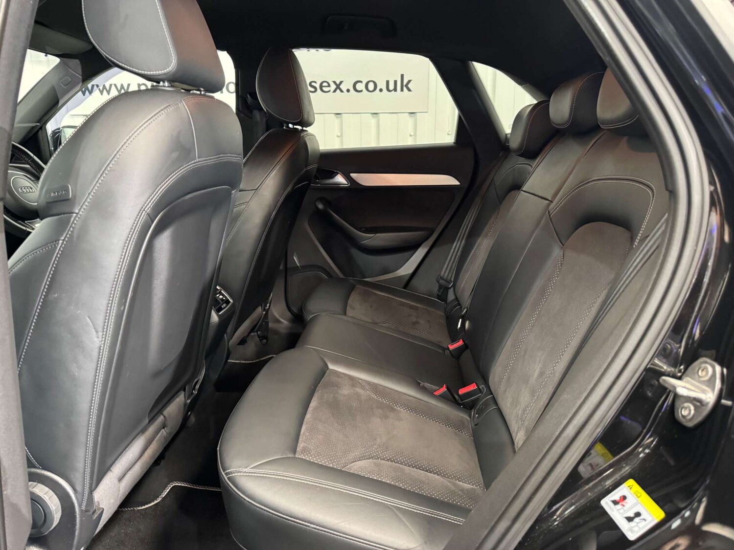 Used Audi Q3 2015 for sale - 77675372: Photo 40