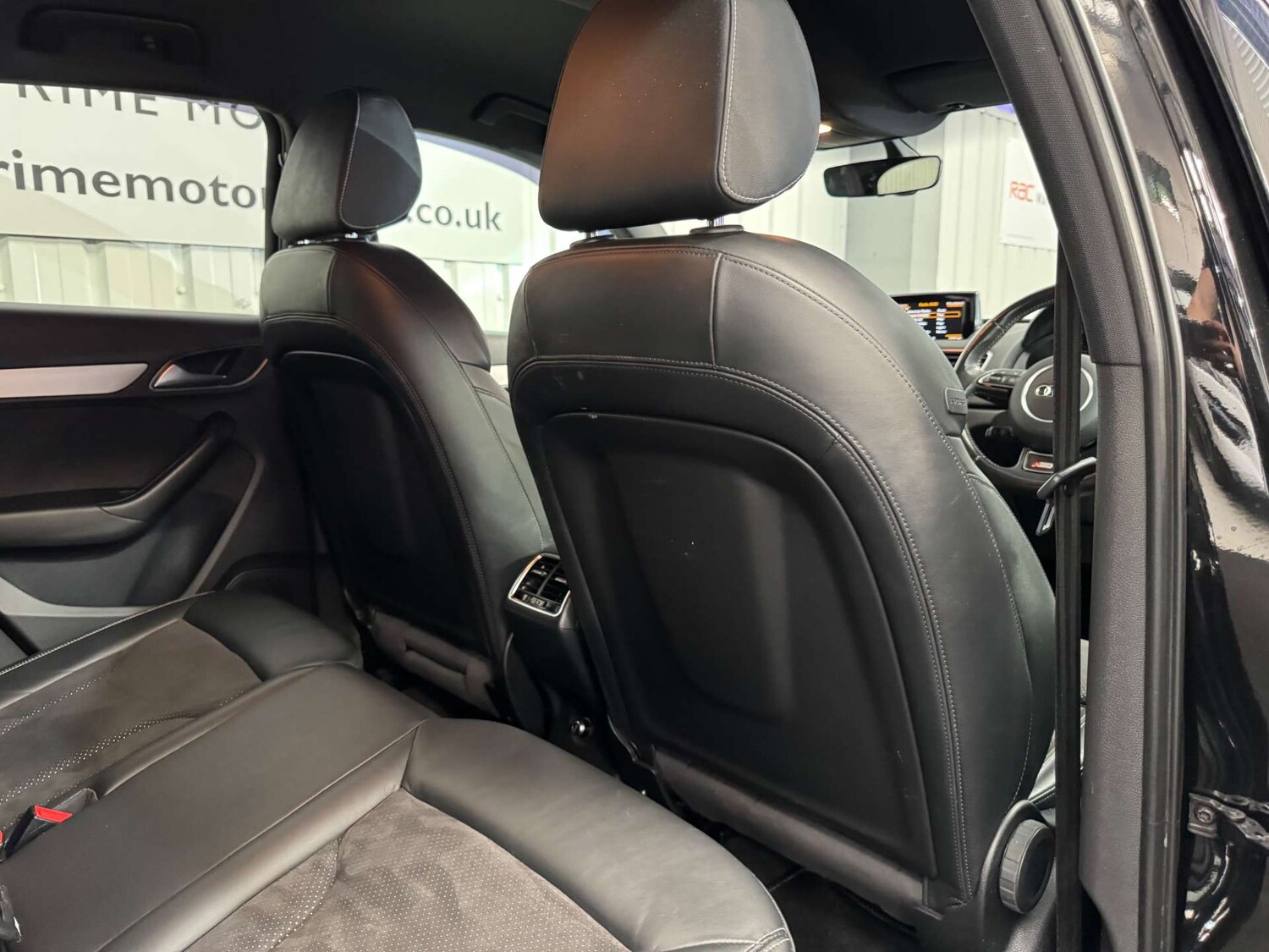 Used Audi Q3 2015 for sale - 77675372: Photo 44