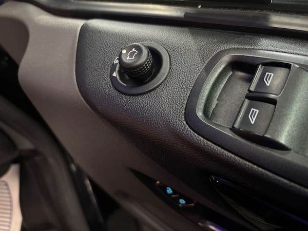 Used Ford Transit Custom 2020 for sale - 76325020: Photo 41