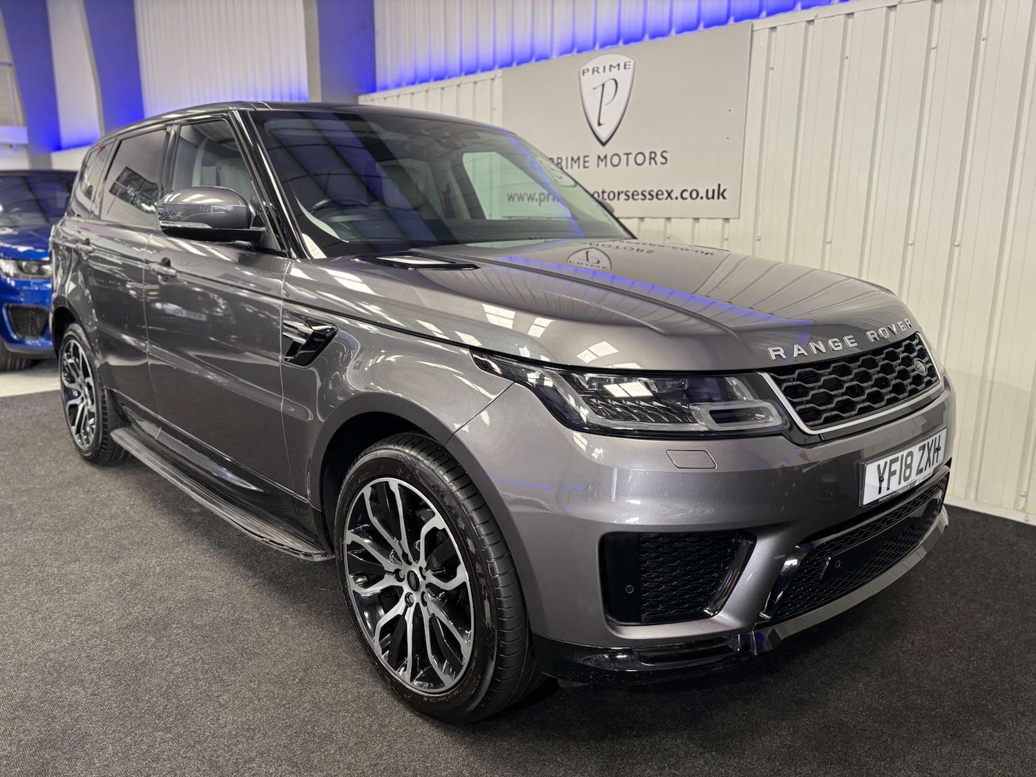 Used Land Rover Range Rover Sport 2018 for sale - 76363948: Photo 1