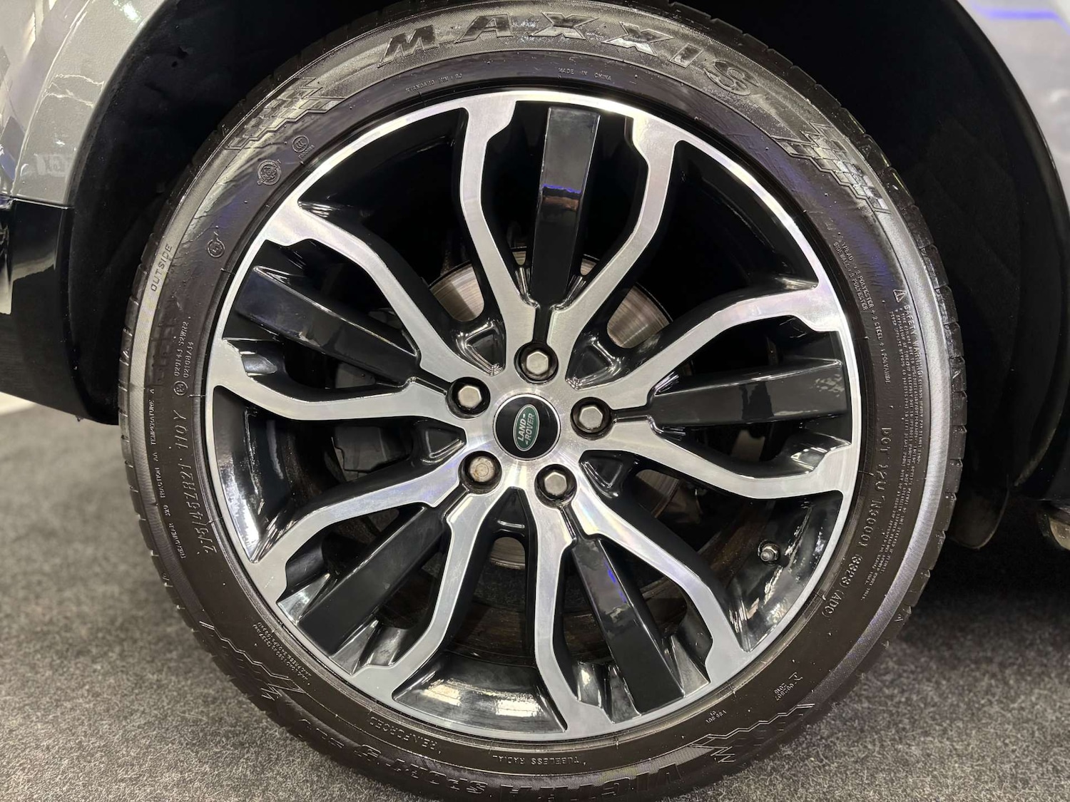 Used Land Rover Range Rover Sport 2018 for sale - 76363948: Photo 25