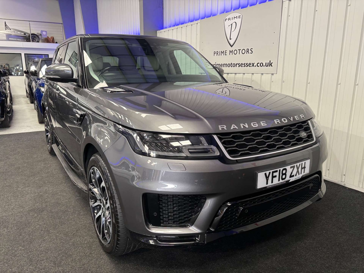 Used Land Rover Range Rover Sport 2018 for sale - 76363948: Photo 3