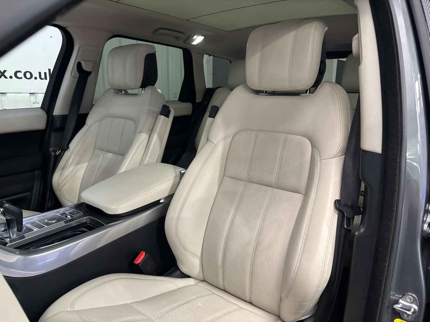 Used Land Rover Range Rover Sport 2018 for sale - 76363948: Photo 34