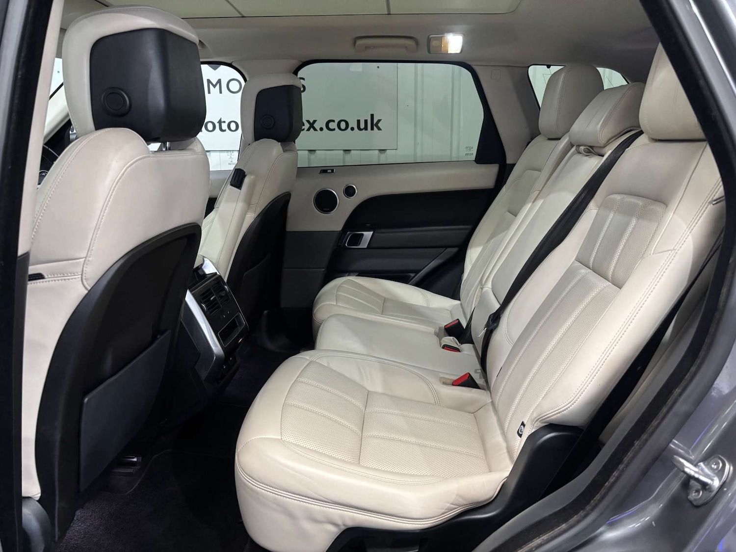 Used Land Rover Range Rover Sport 2018 for sale - 76363948: Photo 41