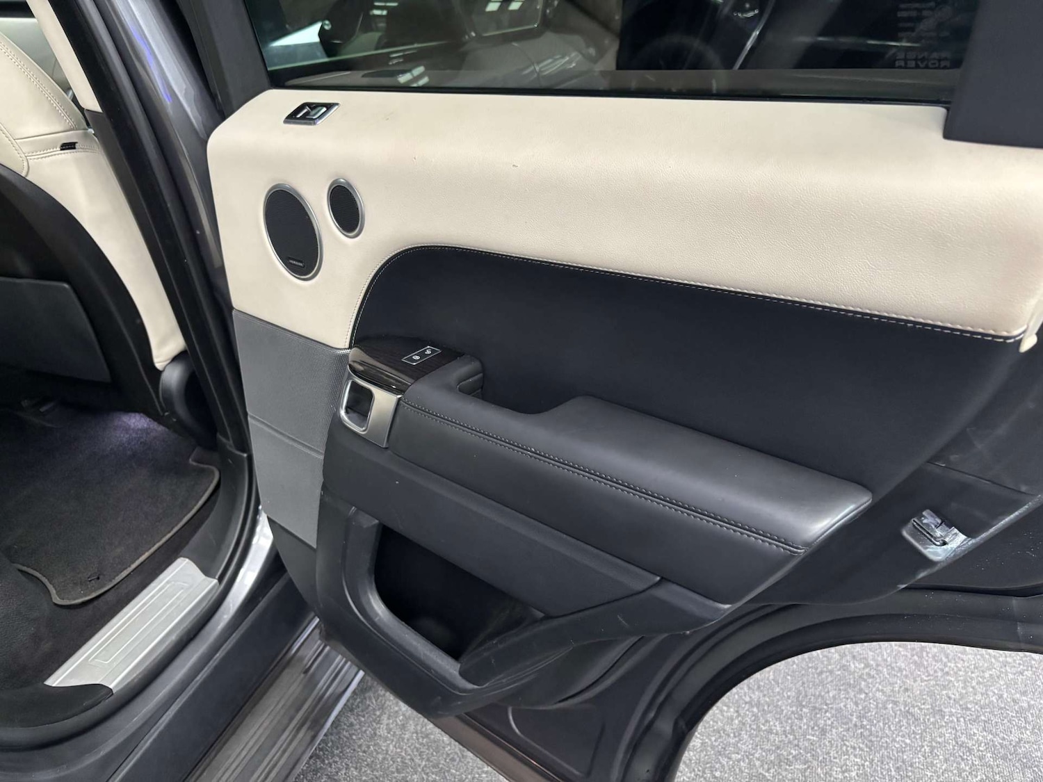Used Land Rover Range Rover Sport 2018 for sale - 76363948: Photo 46