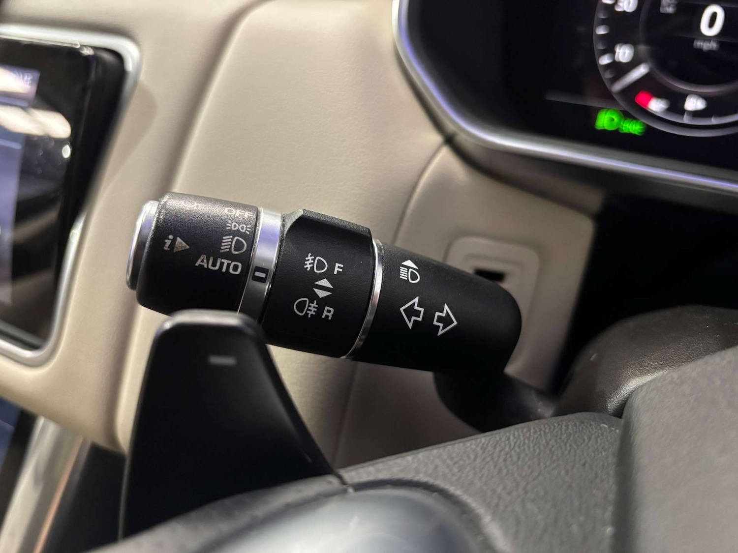 Used Land Rover Range Rover Sport 2018 for sale - 76363948: Photo 73
