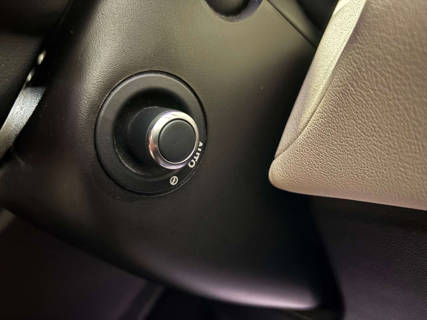 Used Land Rover Range Rover Sport 2018 for sale - 76363948: Photo 76