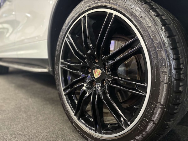 Used Porsche Cayenne 2016 for sale - 76343774: Photo 27