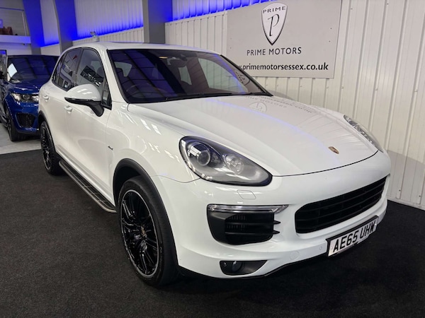 Used Porsche Cayenne 2016 for sale - 76343774: Photo 2