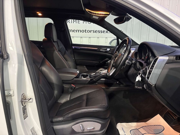 Used Porsche Cayenne 2016 for sale - 76343774: Photo 47
