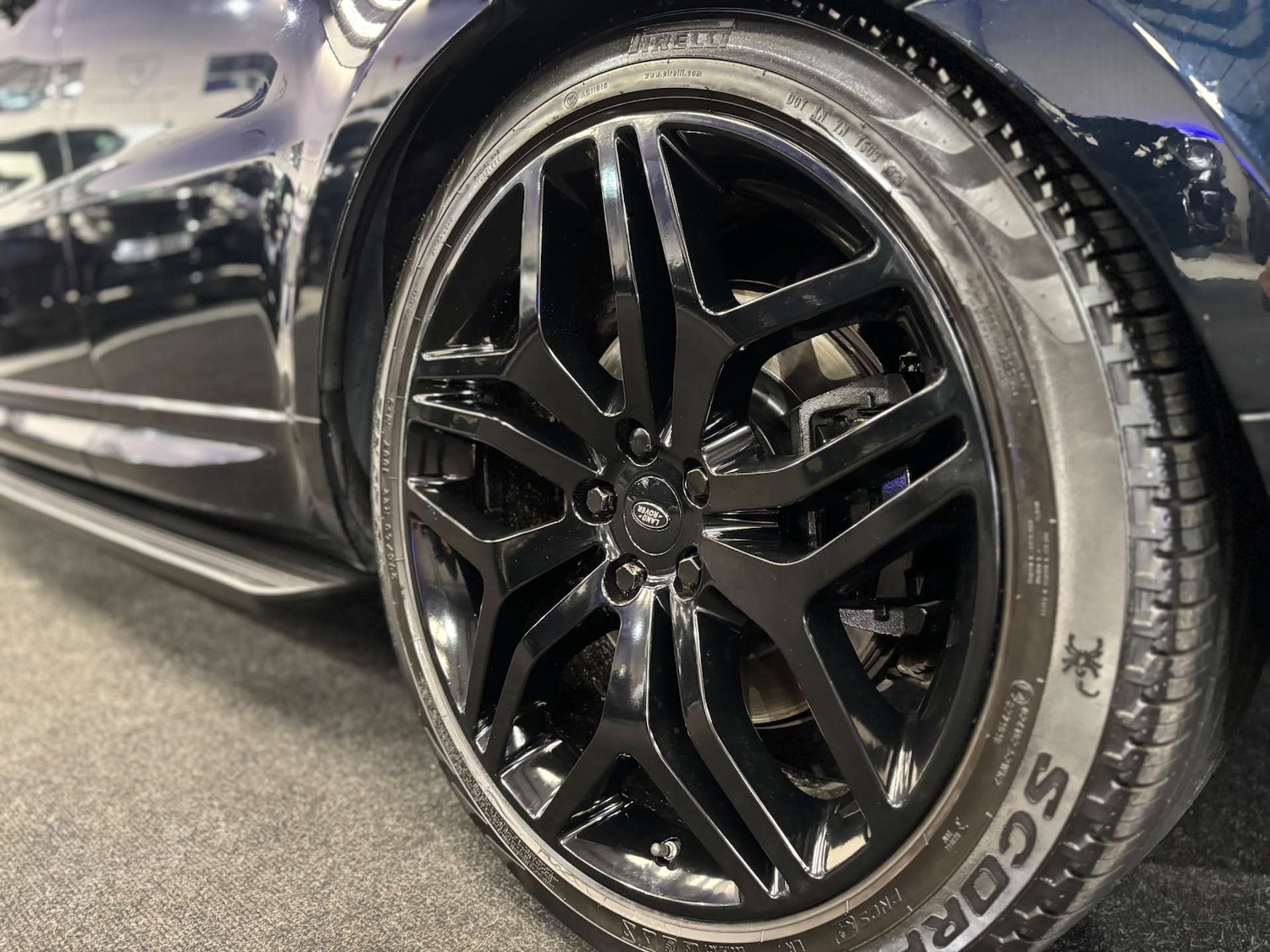 Used Land Rover Range Rover Sport 2014 for sale - 76602128: Photo 30