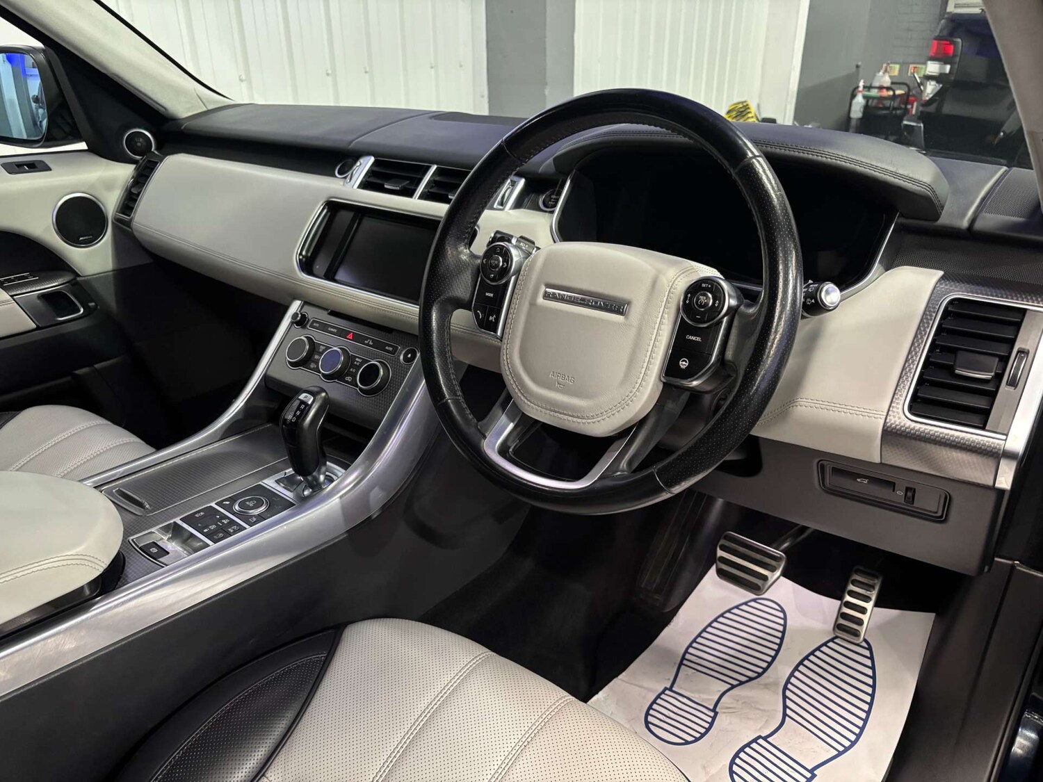 Used Land Rover Range Rover Sport 2014 for sale - 76602128: Photo 48