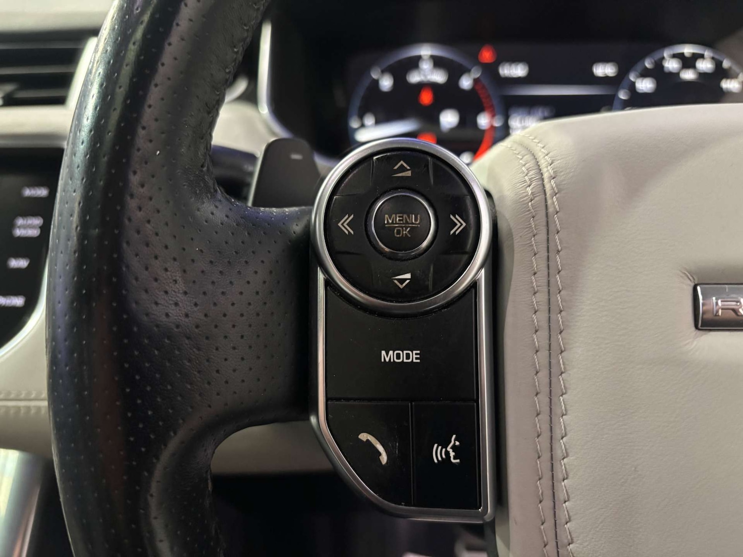 Used Land Rover Range Rover Sport 2014 for sale - 76602128: Photo 67