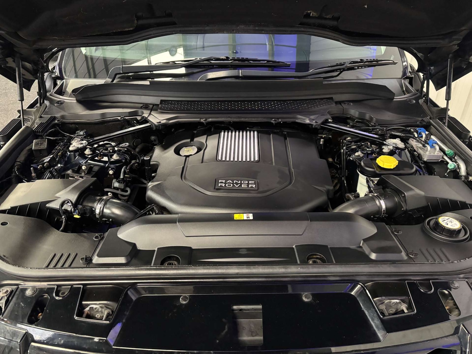 Used Land Rover Range Rover Sport 2014 for sale - 76602128: Photo 76