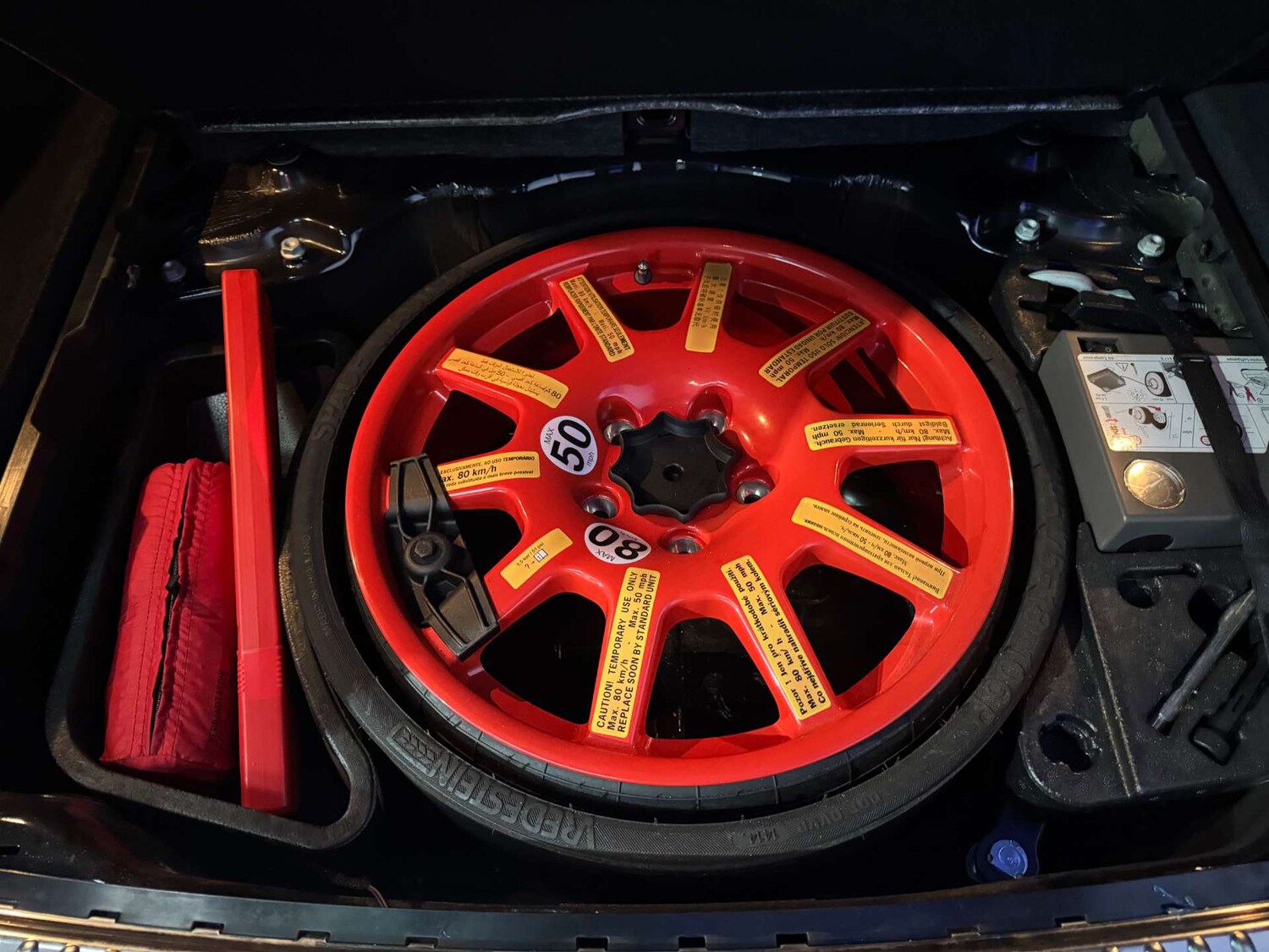 Used Volkswagen Touareg 2014 for sale - 77872417: Photo 19