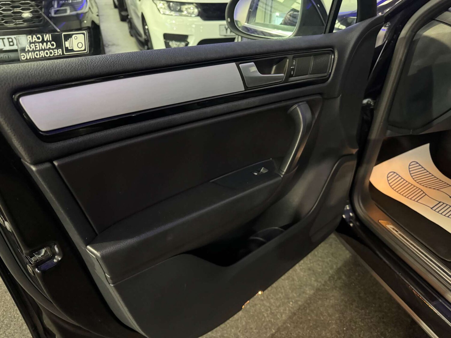 Used Volkswagen Touareg 2014 for sale - 77872417: Photo 36