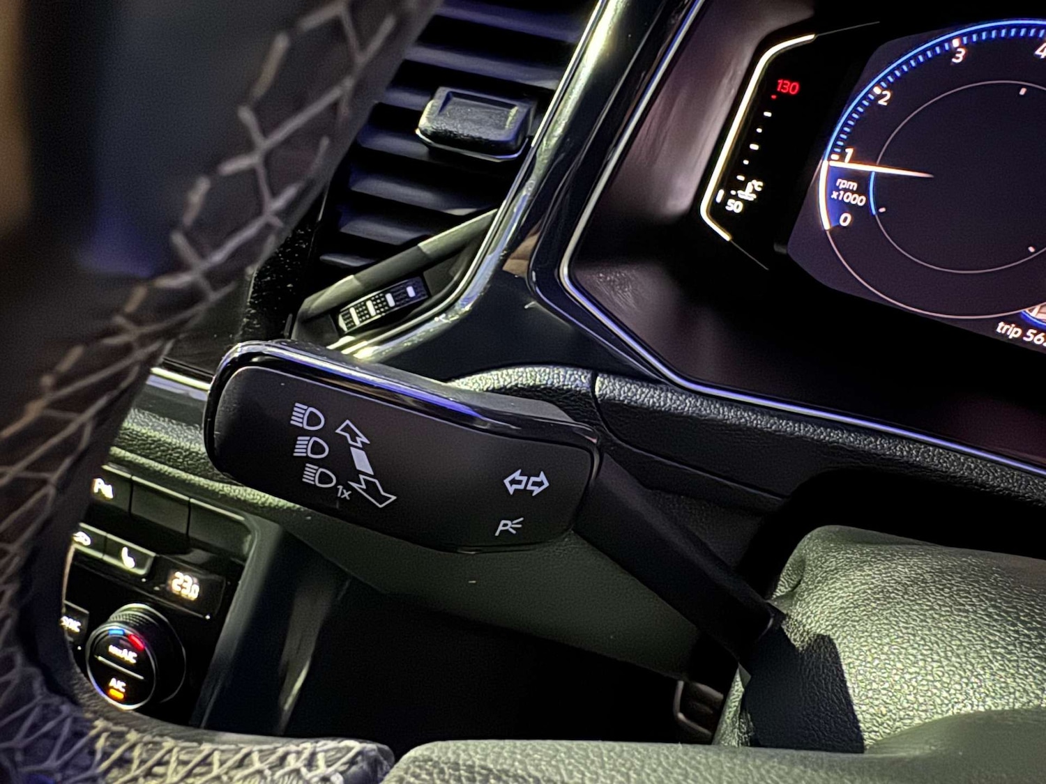 Used Volkswagen T-Roc 2019 for sale - 78027682: Photo 70