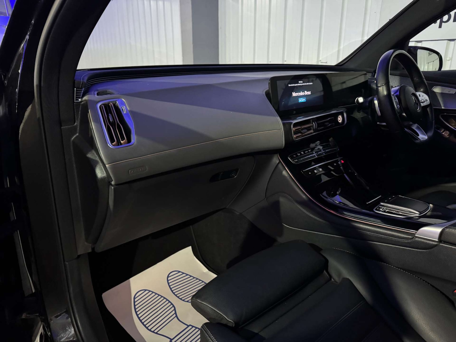 Used Mercedes-Benz EQC 2021 for sale - 77342882: Photo 31