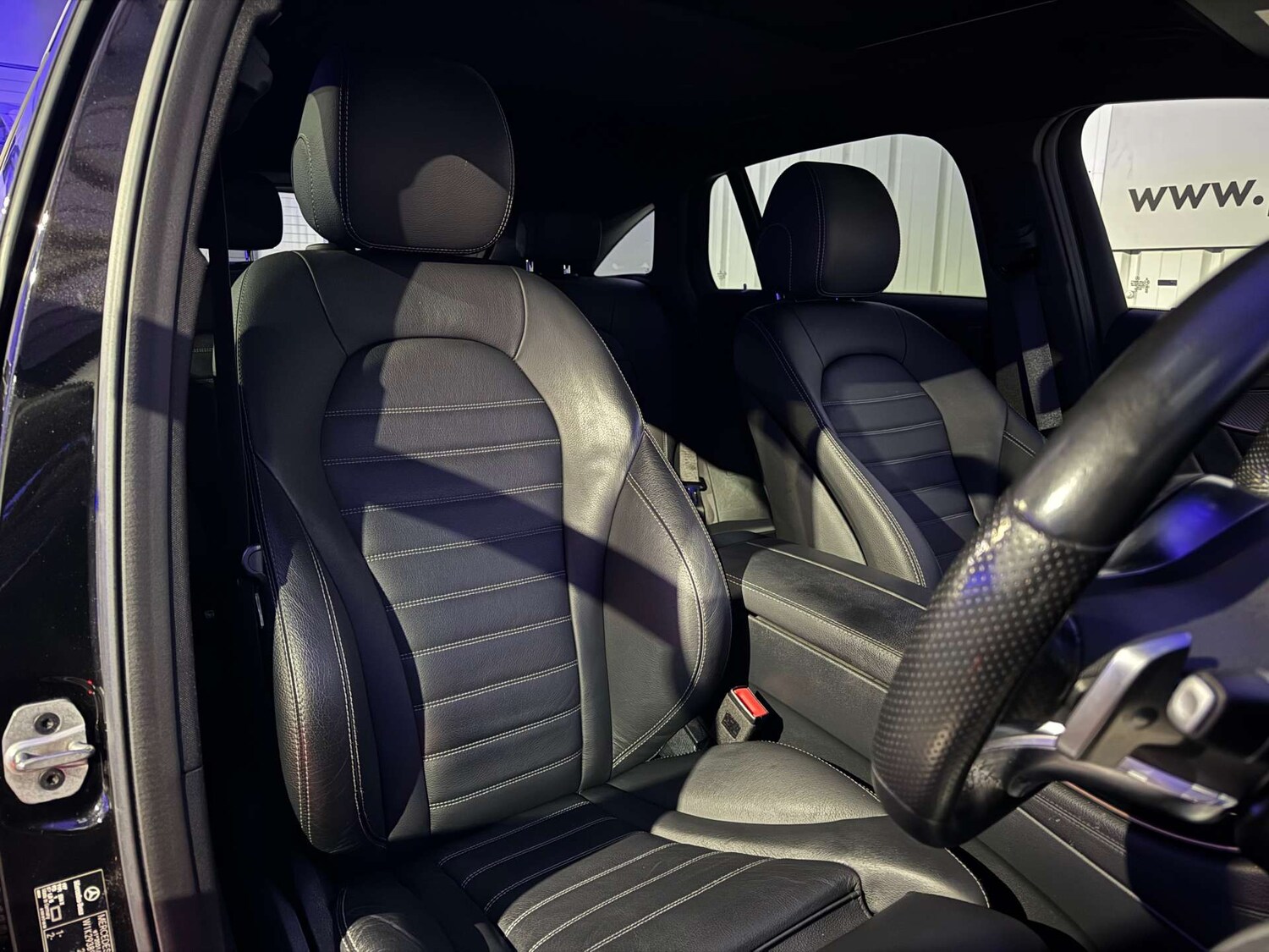 Used Mercedes-Benz EQC 2021 for sale - 77342882: Photo 48