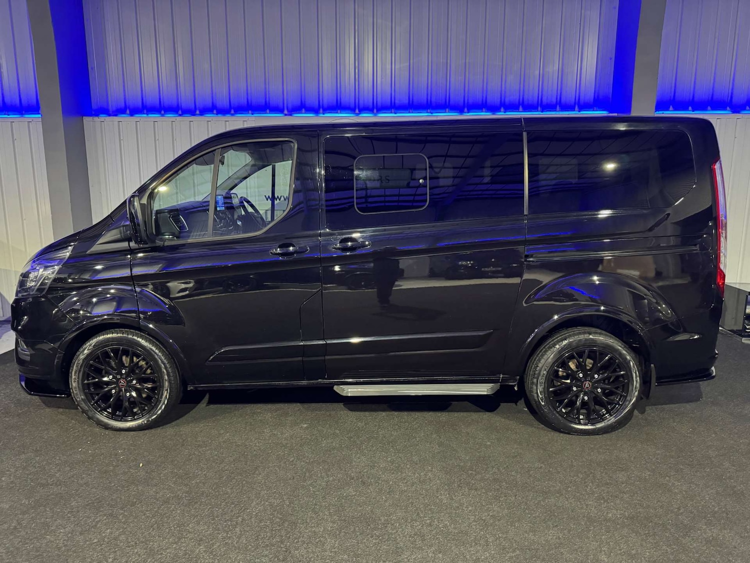 Used Ford Tourneo Custom 2020 for sale - 77030744: Photo 11