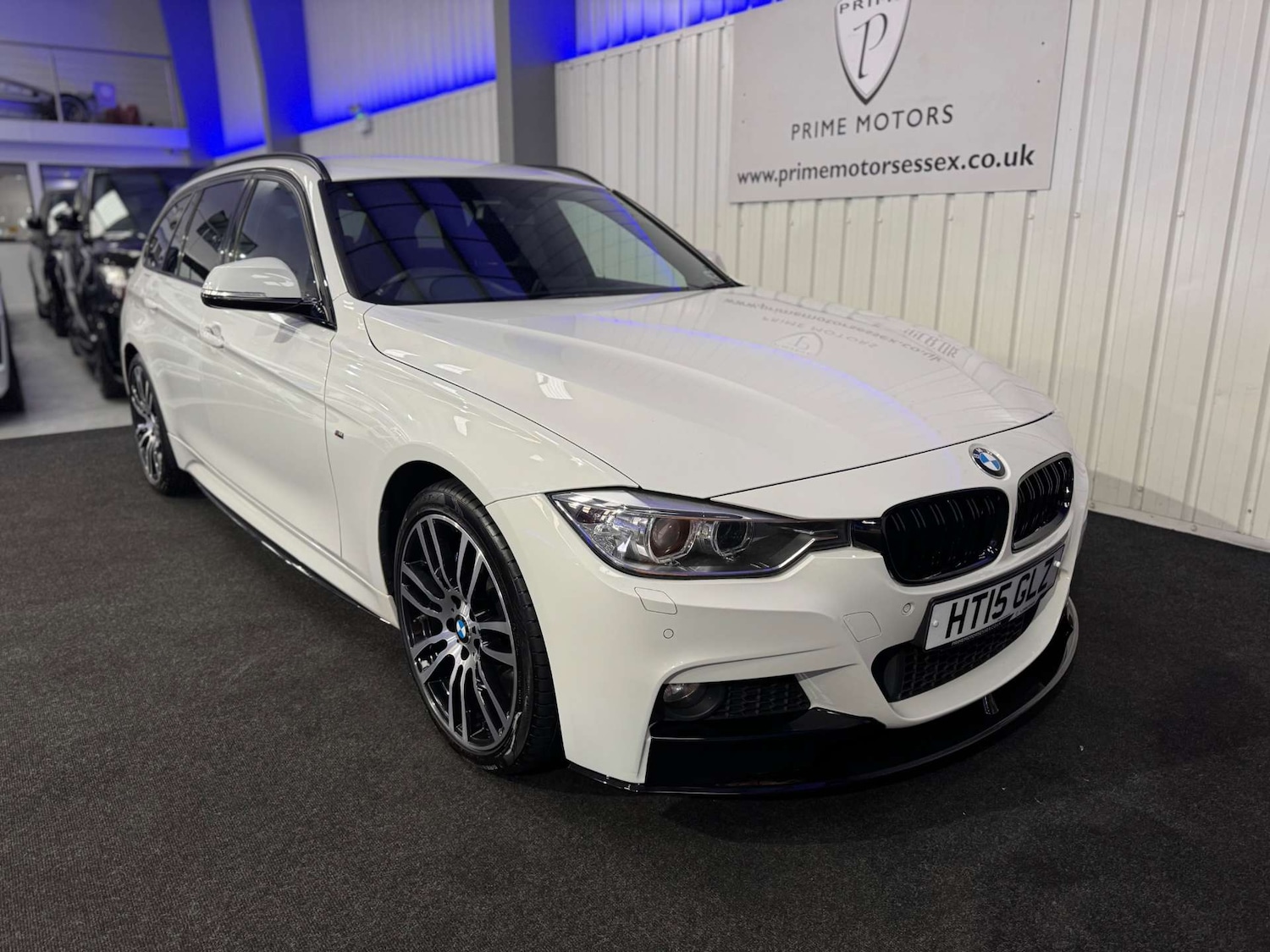 Used BMW 3 Series 2015 for sale - 76637963: Photo 2