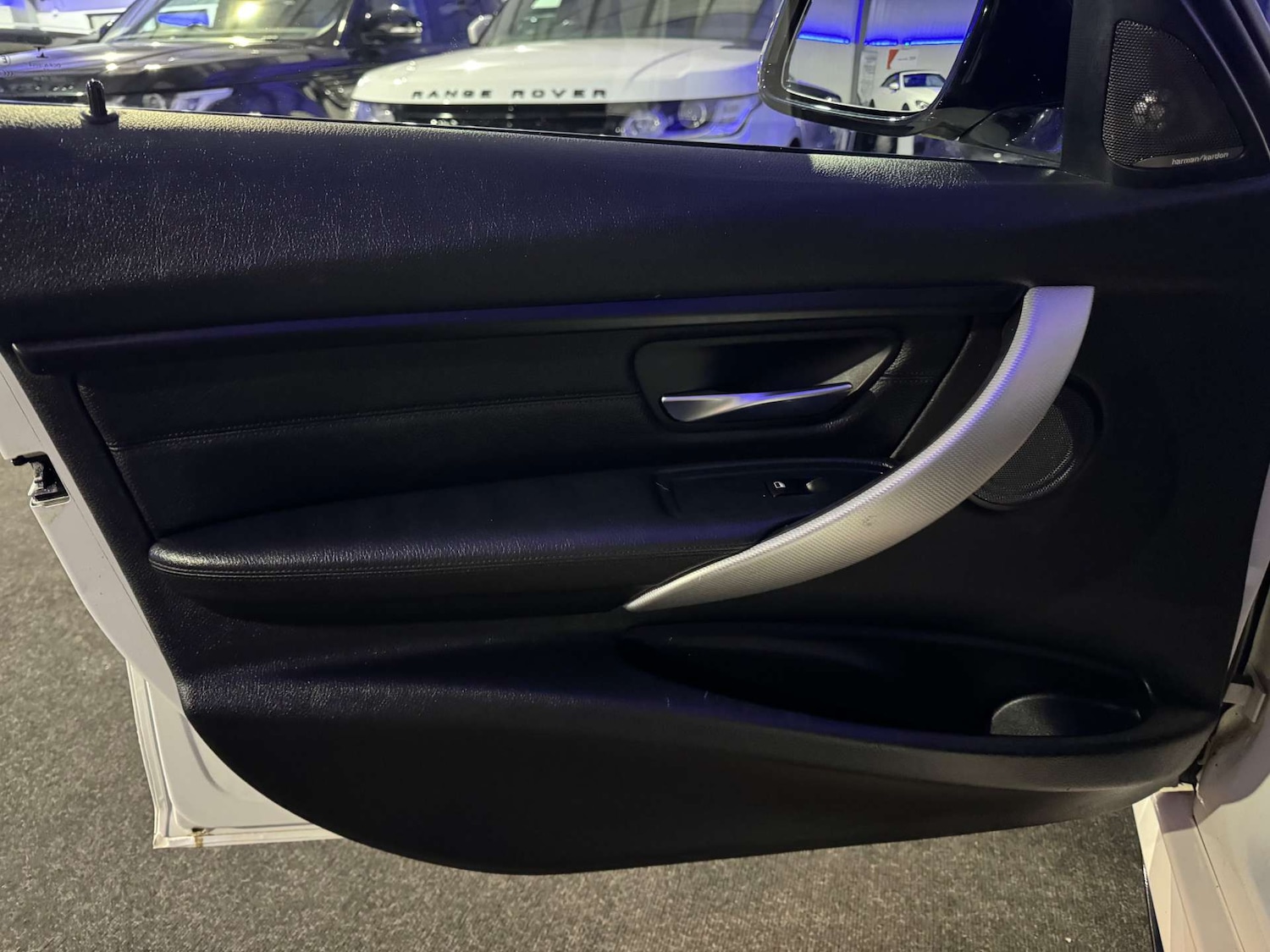 Used BMW 3 Series 2015 for sale - 76637963: Photo 34