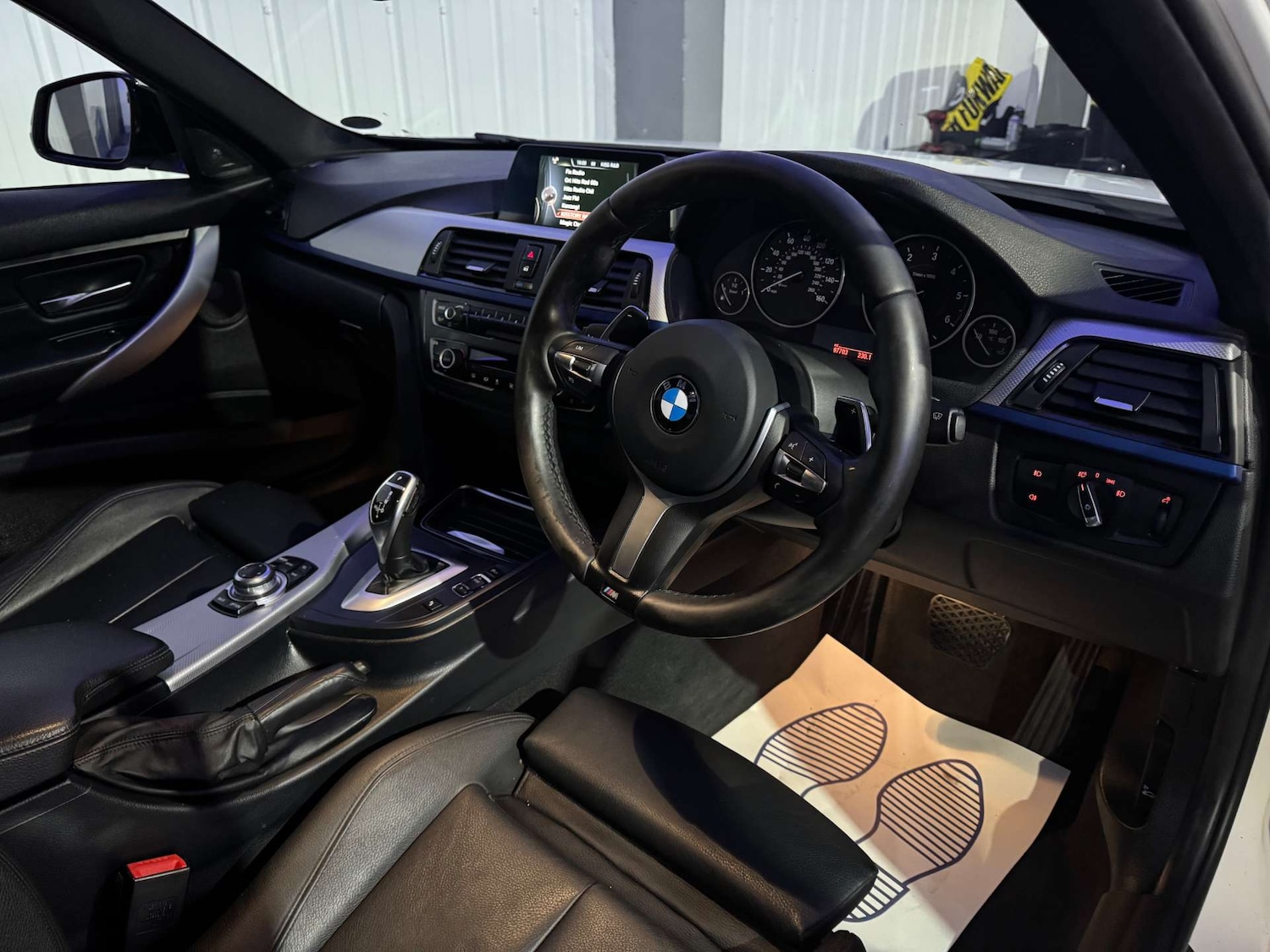 Used BMW 3 Series 2015 for sale - 76637963: Photo 48