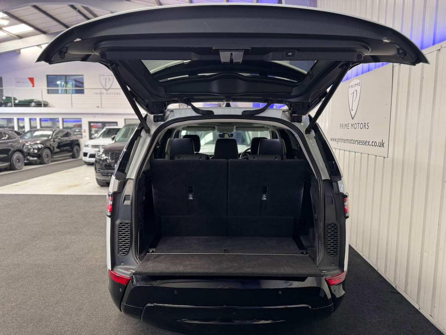 Used Land Rover Discovery 2017 for sale - 78003912: Photo 17