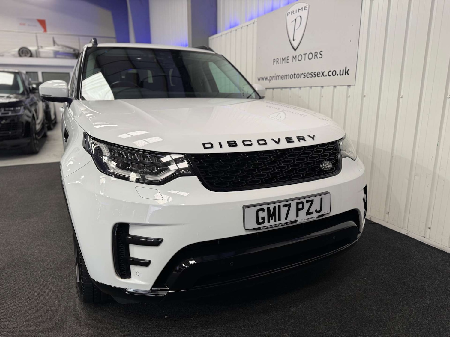 Used Land Rover Discovery 2017 for sale - 78003912: Photo 4