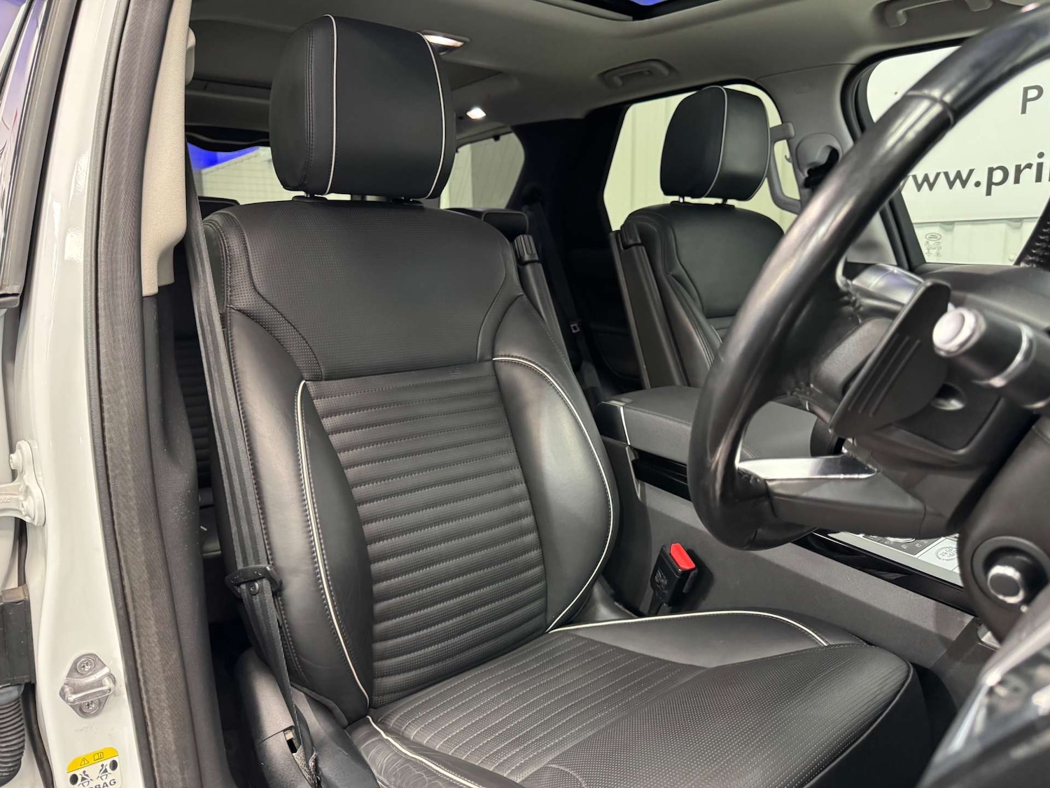 Used Land Rover Discovery 2017 for sale - 78003912: Photo 53