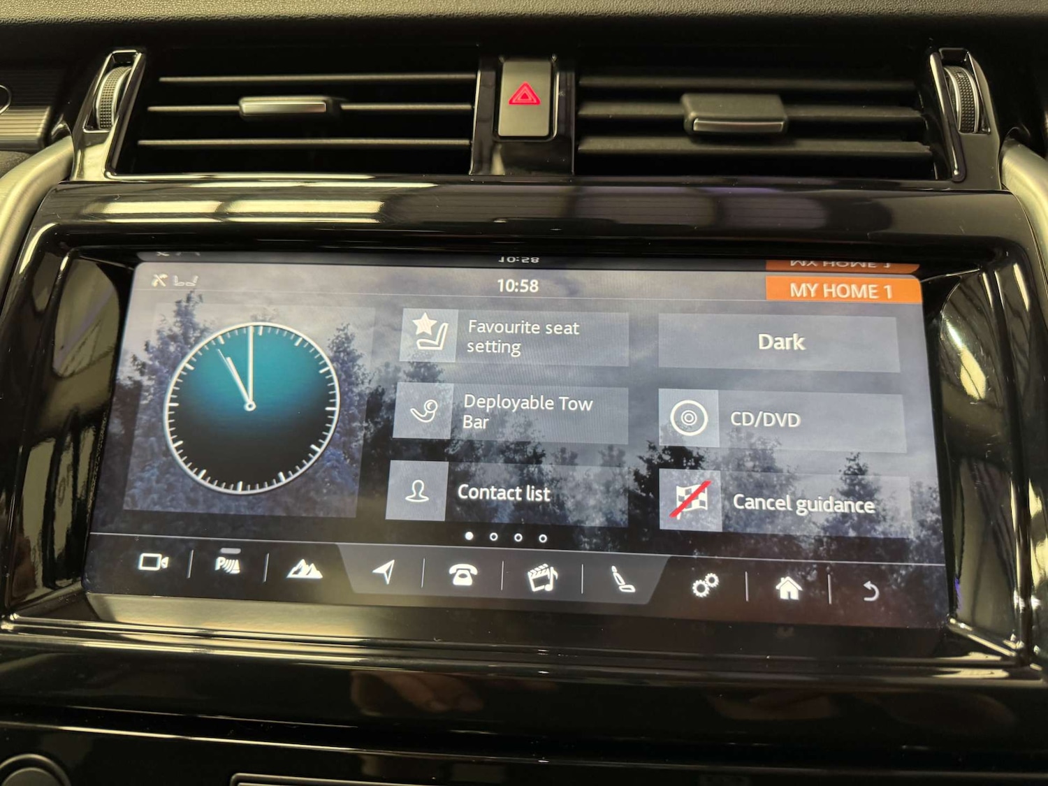 Used Land Rover Discovery 2017 for sale - 78003912: Photo 63