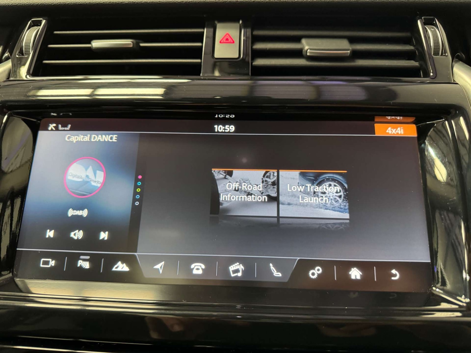 Used Land Rover Discovery 2017 for sale - 78003912: Photo 67