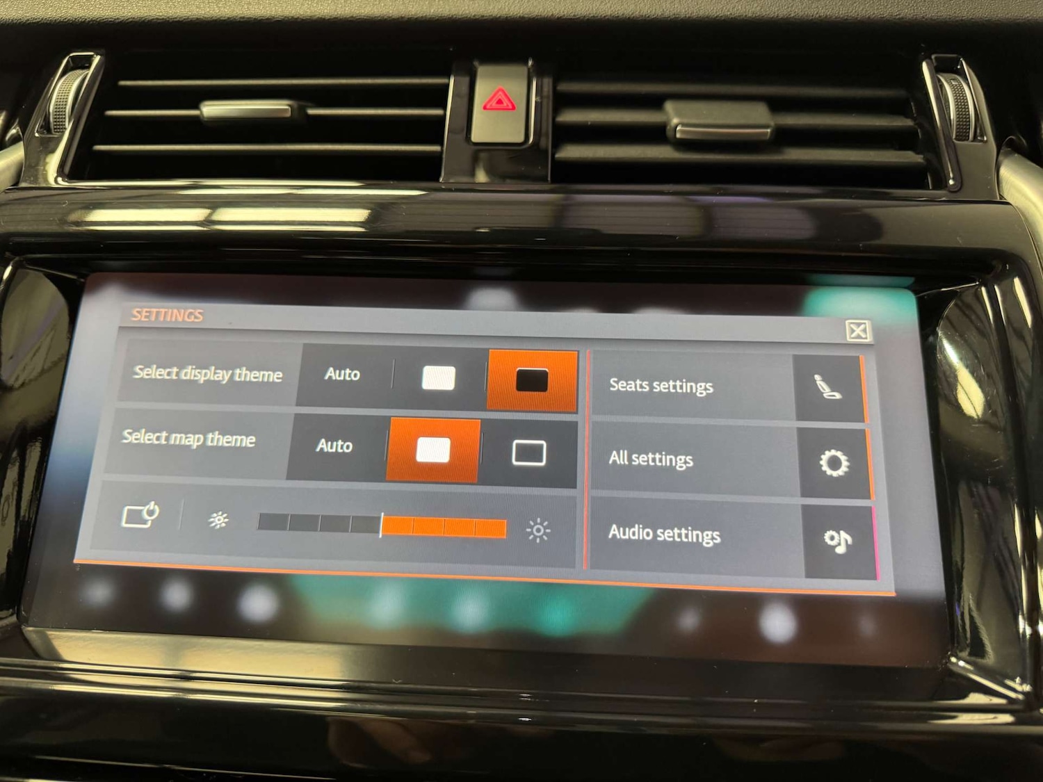 Used Land Rover Discovery 2017 for sale - 78003912: Photo 72