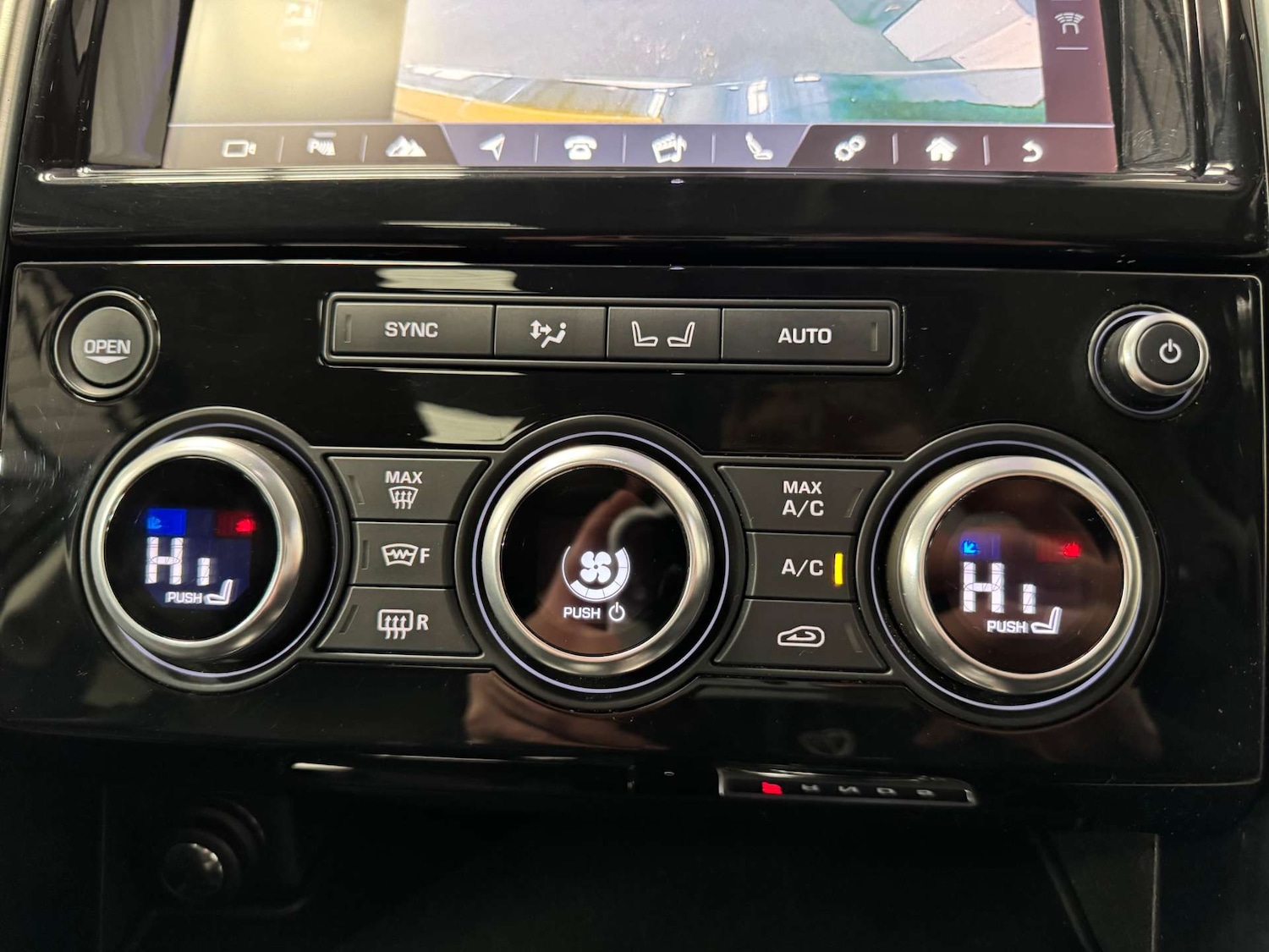 Used Land Rover Discovery 2017 for sale - 78003912: Photo 74