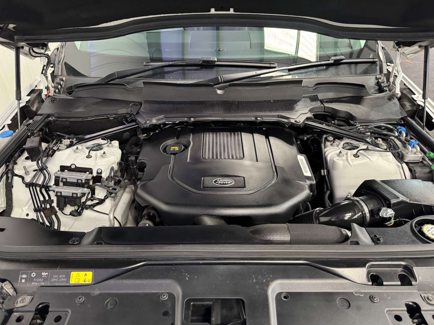 Used Land Rover Discovery 2017 for sale - 78003912: Photo 87