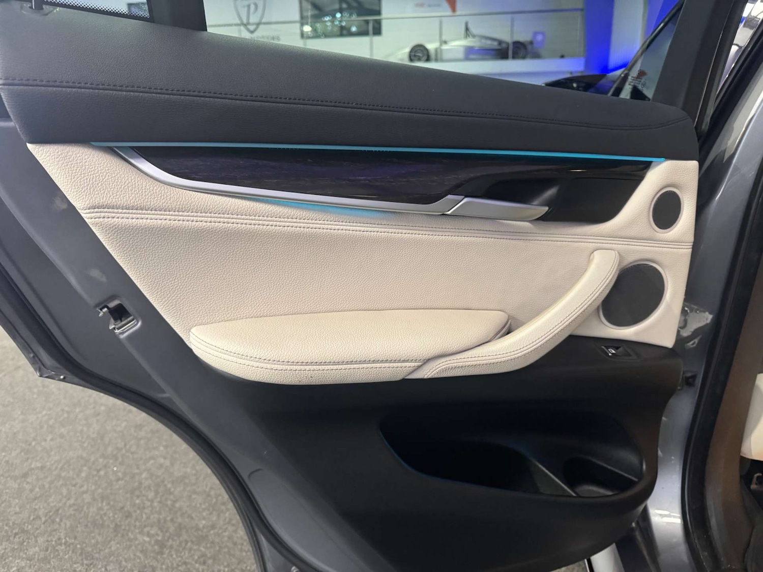 Used BMW X6 2016 for sale - 77408985: Photo 39