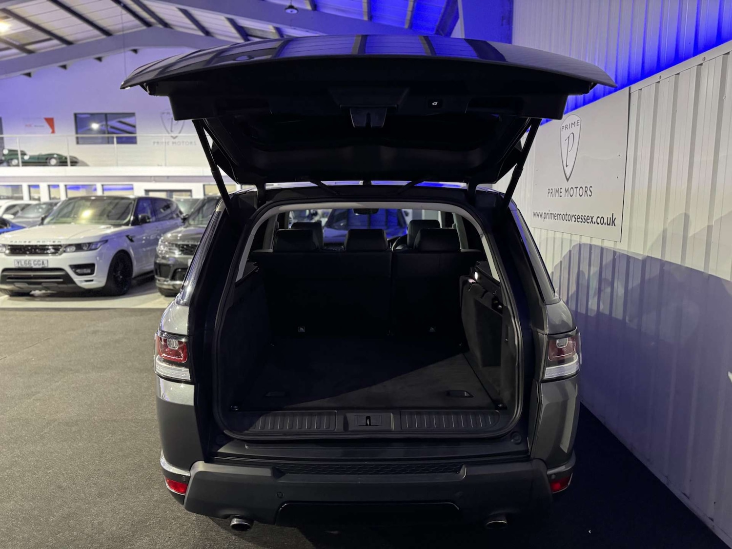 Used Land Rover Range Rover Sport 2017 for sale - 77342890: Photo 18