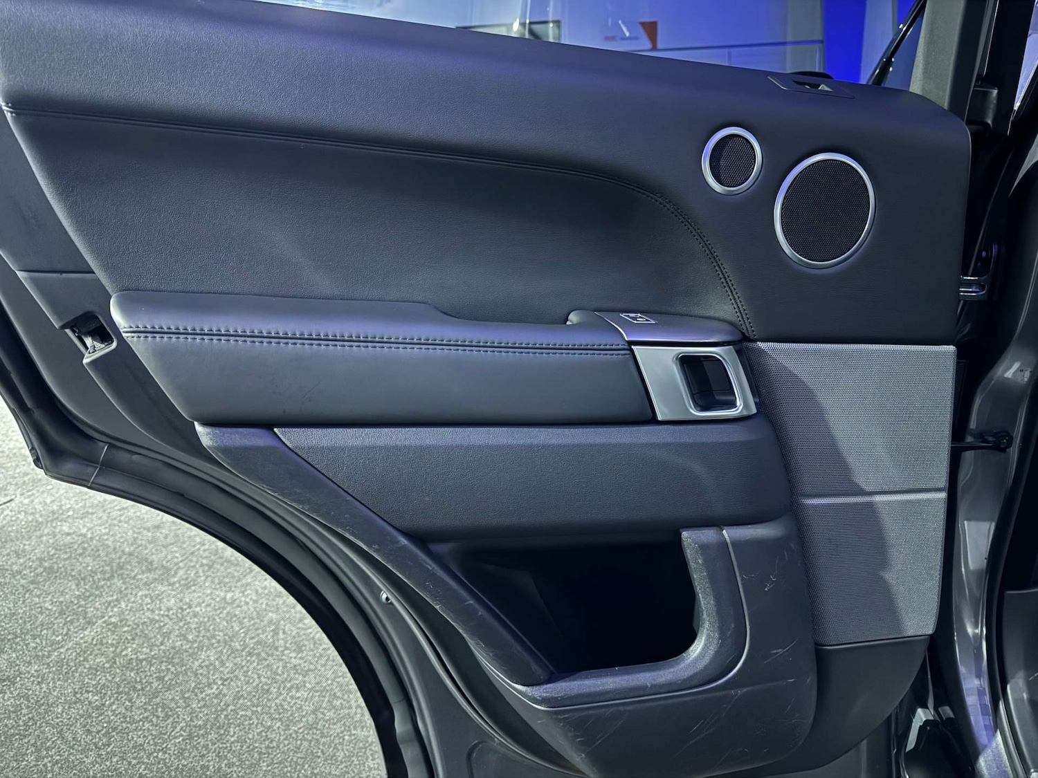 Used Land Rover Range Rover Sport 2017 for sale - 77342890: Photo 43