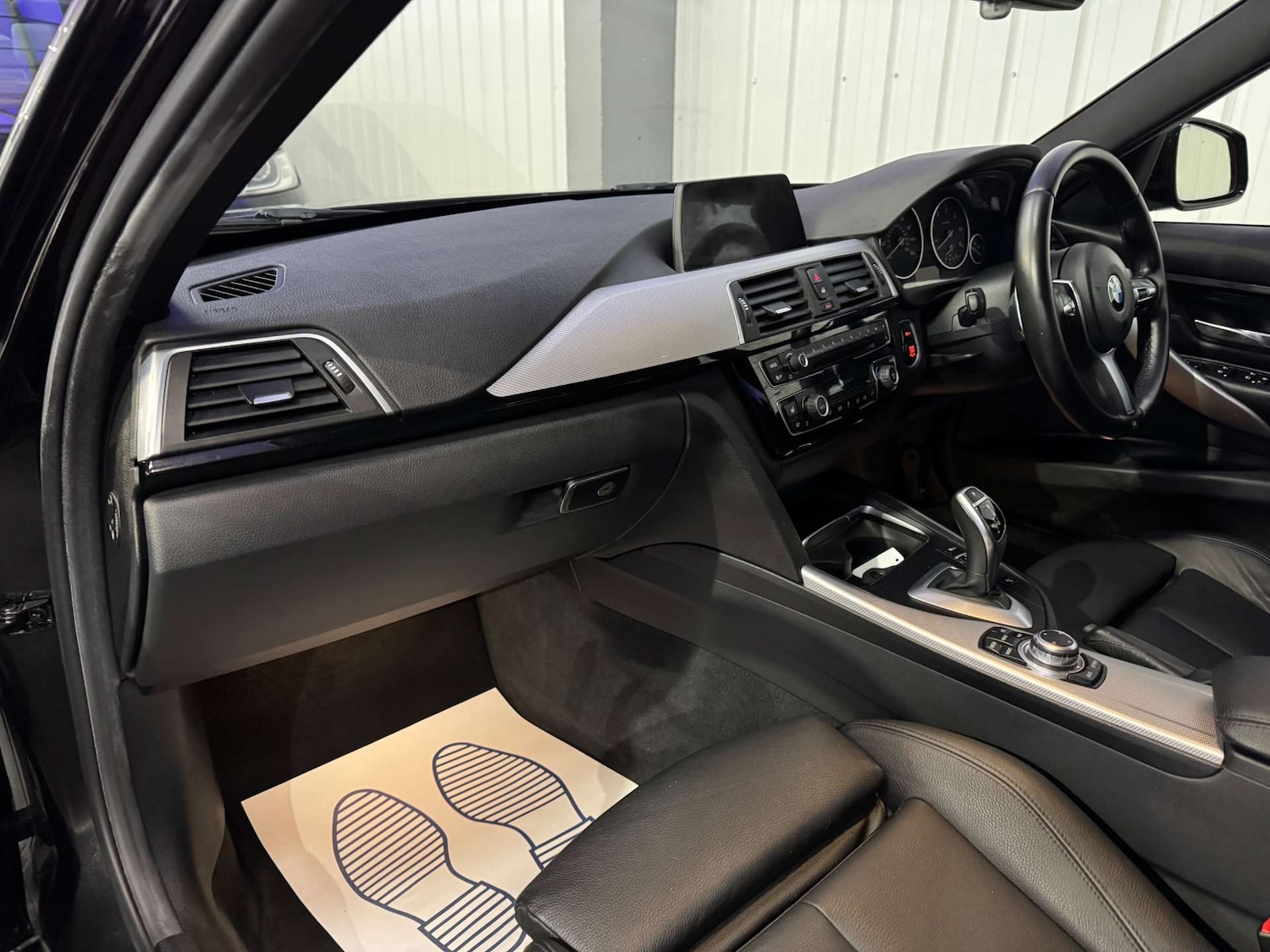 Used BMW 3 Series 2015 for sale - 76682728: Photo 30