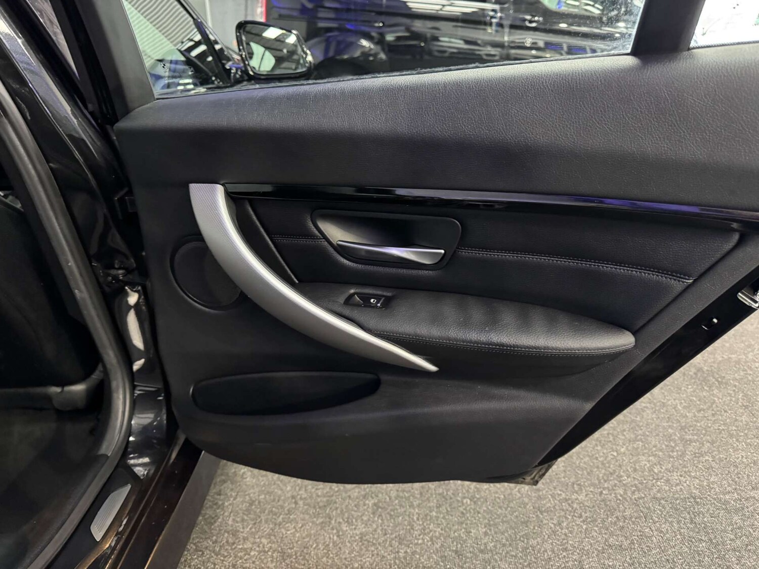 Used BMW 3 Series 2015 for sale - 76682728: Photo 44