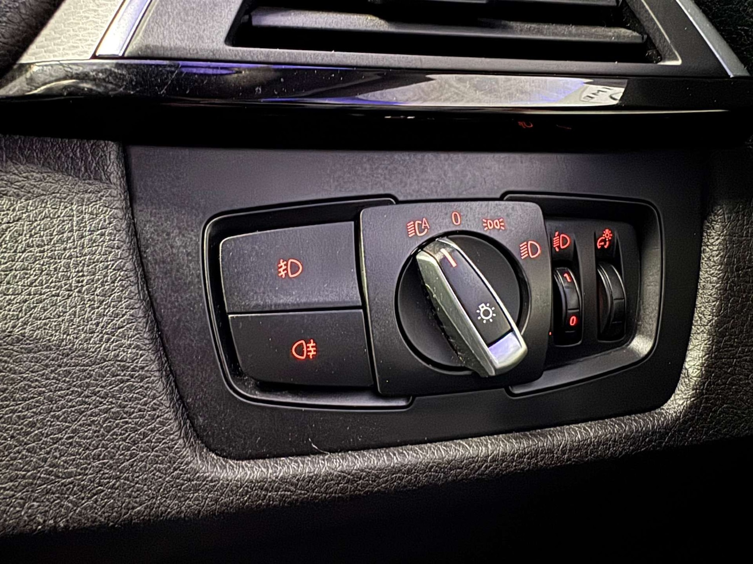 Used BMW 3 Series 2015 for sale - 76682728: Photo 70