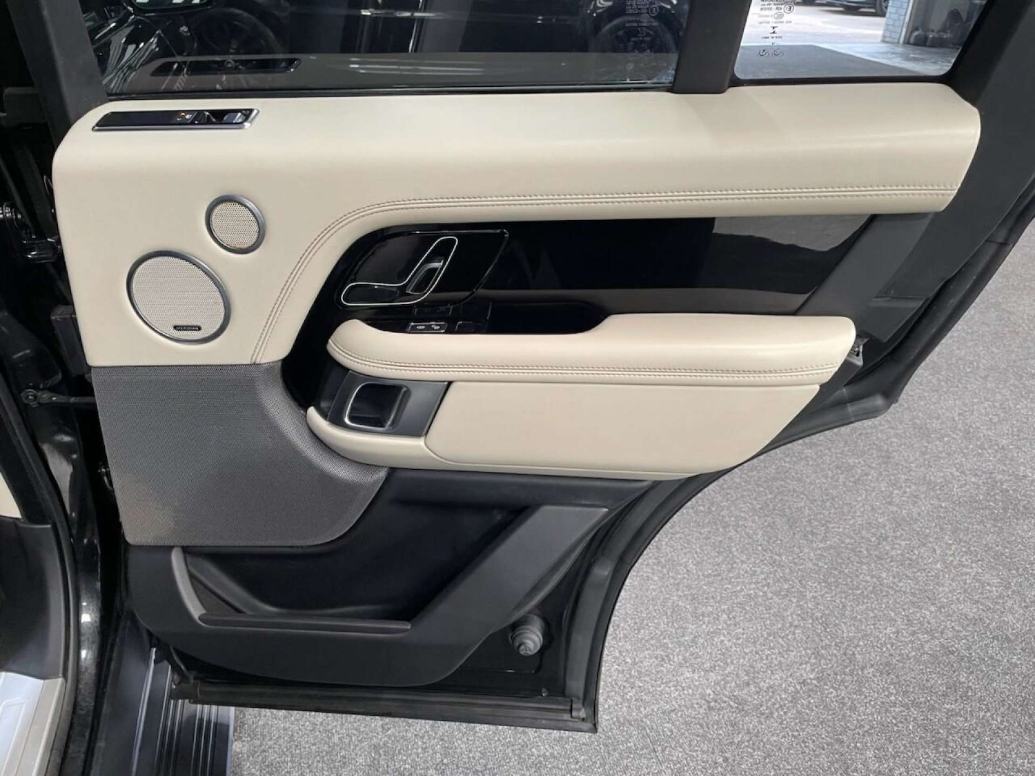 Used Land Rover Range Rover 2018 for sale - 77482409: Photo 38