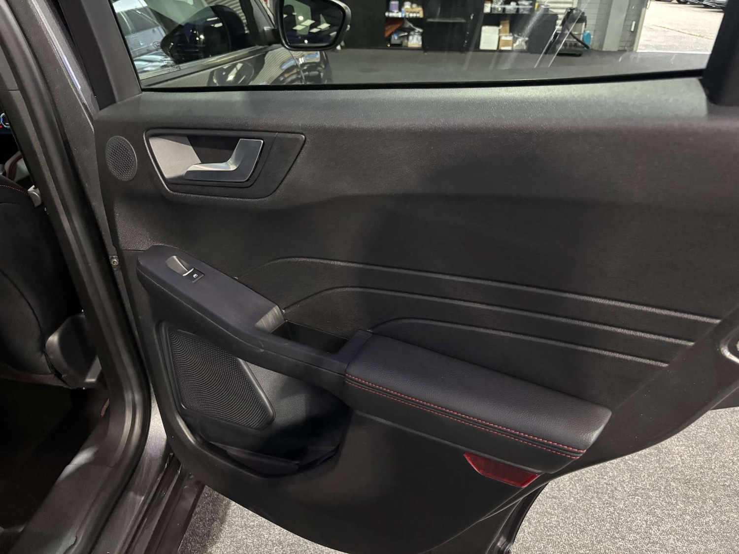 Used Ford Kuga 2022 for sale - 77328653: Photo 41