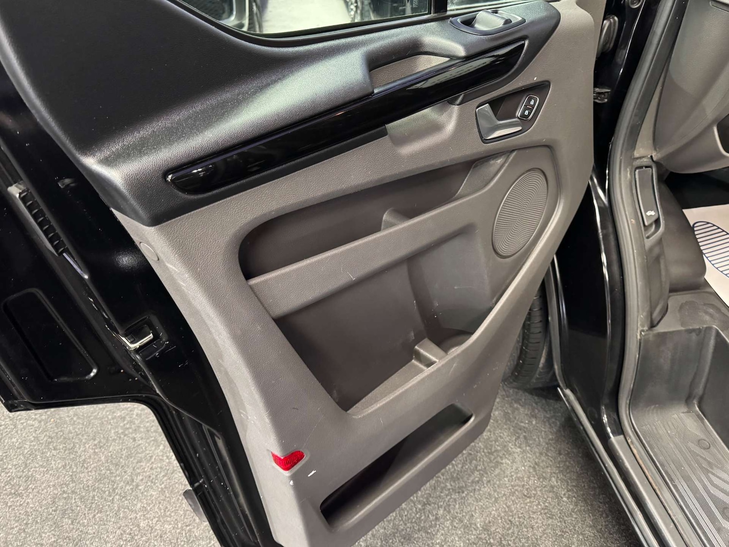 Used Ford Transit Custom 2020 for sale - 76558370: Photo 37