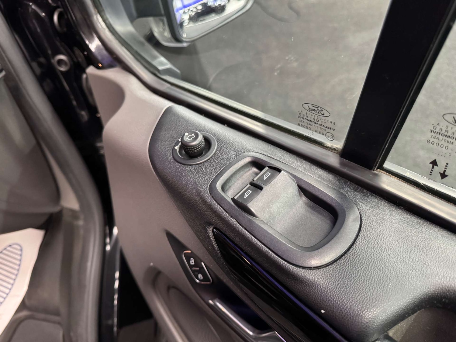 Used Ford Transit Custom 2020 for sale - 76558370: Photo 41