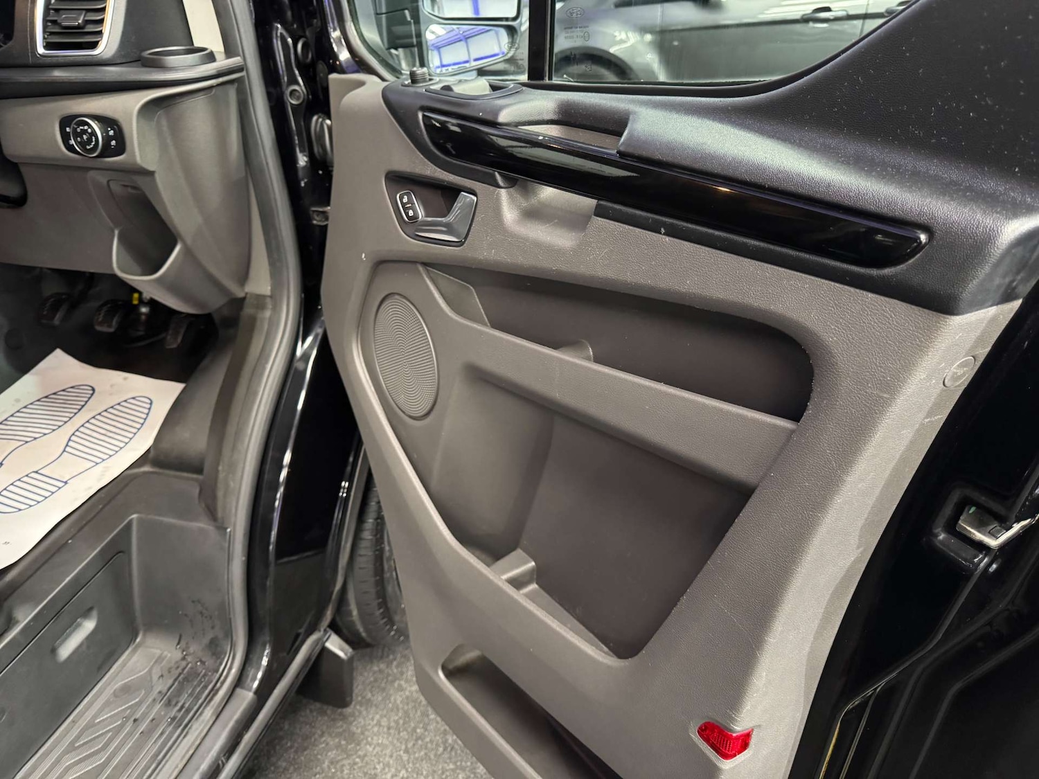 Used Ford Transit Custom 2020 for sale - 76558370: Photo 43